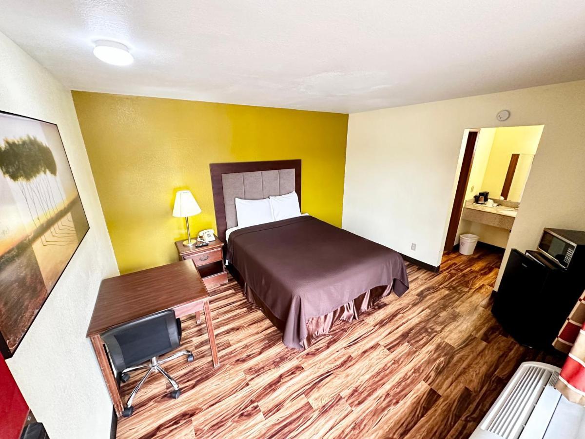 Regency Motel