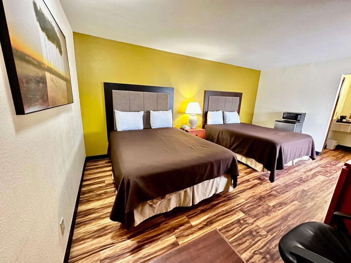 Regency 3* Iola